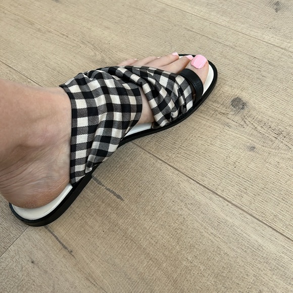 Tory Burch Shelby sandals - Picture 5 of 10